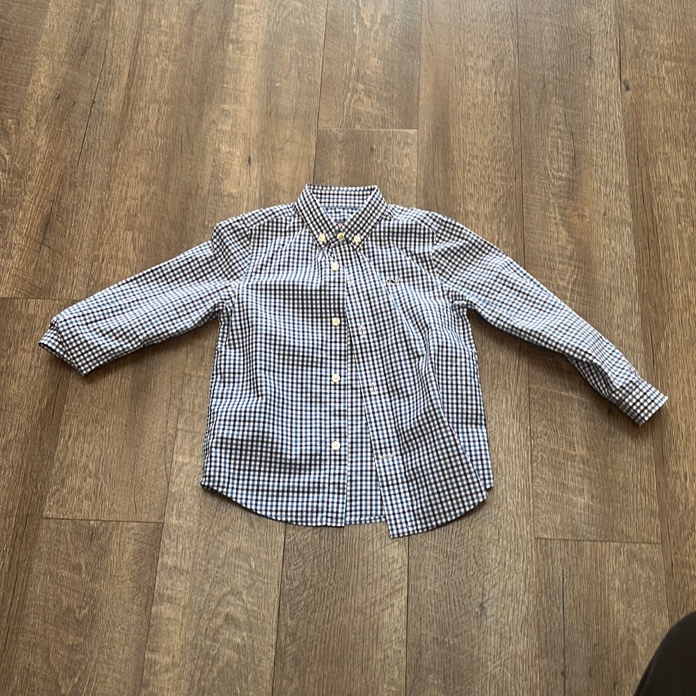 Vineyard vines dress shirt